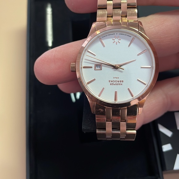 Harper Brooks women’s rose gold watch - Picture 4 of 4